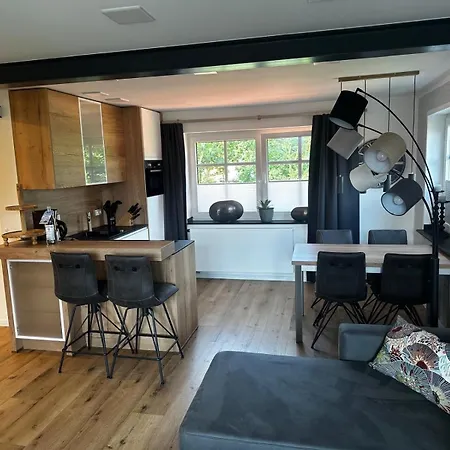 Winkelschiffchen V Im Ortszentrum Juist