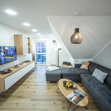 Winkelschiffchen V Im Ortszentrum