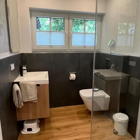 Winkelschiffchen V Im Ortszentrum